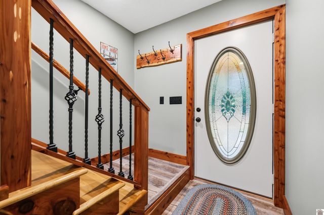 570 Bobcat Trail, Dover, TN 37058