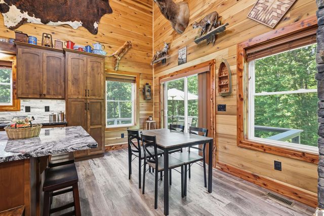 570 Bobcat Trail, Dover, TN 37058