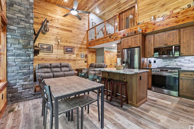 570 Bobcat Trail, Dover, TN 37058