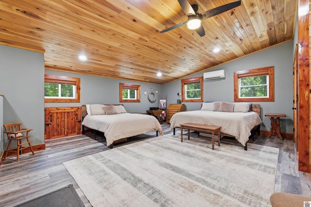 570 Bobcat Trail, Dover, TN 37058