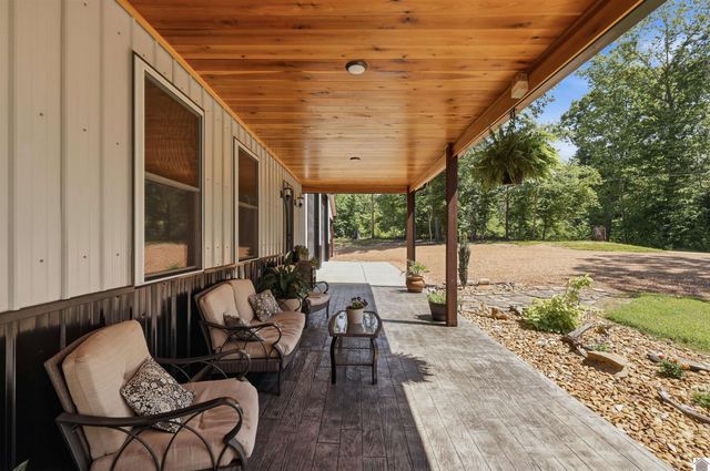 570 Bobcat Trail, Dover, TN 37058