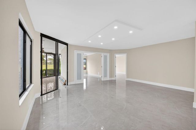 15350 Strathearn Drive 12501, Delray Beach, FL 33446