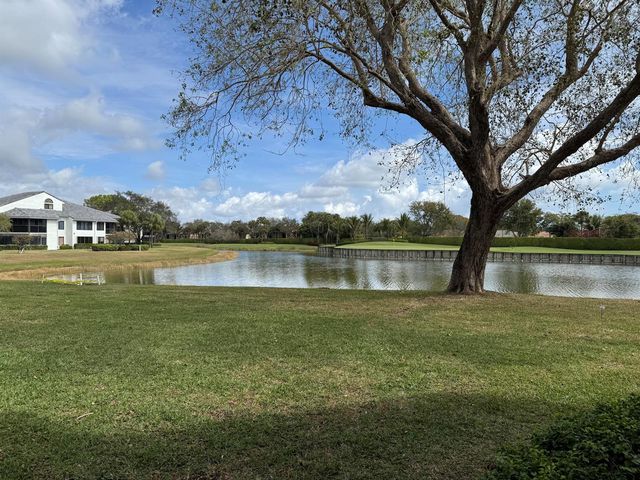 15350 Strathearn Drive 12501, Delray Beach, FL 33446