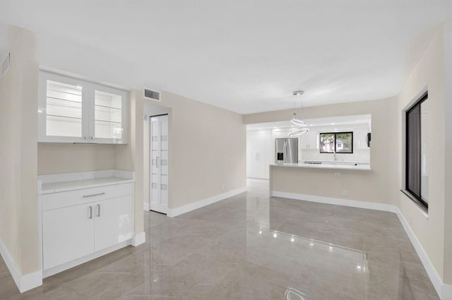 15350 Strathearn Drive 12501, Delray Beach, FL 33446