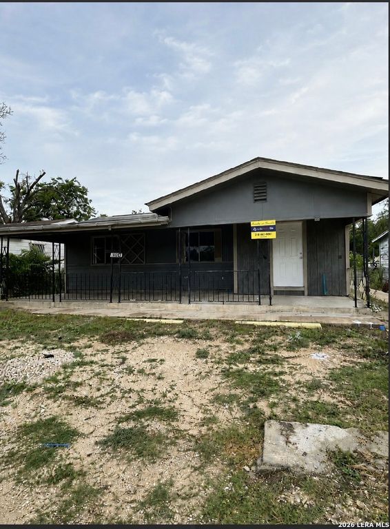 1827 DAHLGREEN AVE, San Antonio, TX 78237
