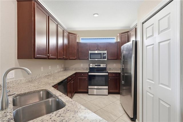1839 Alameda DR, Naples, FL 34120