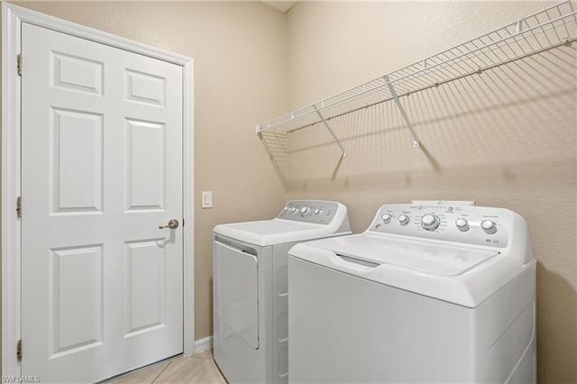 1839 Alameda DR, Naples, FL 34120