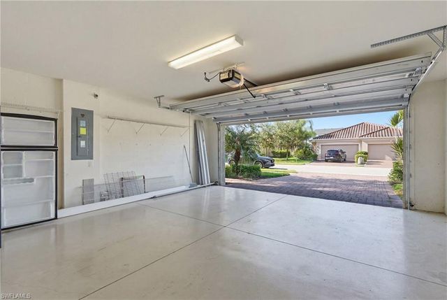 1839 Alameda DR, Naples, FL 34120