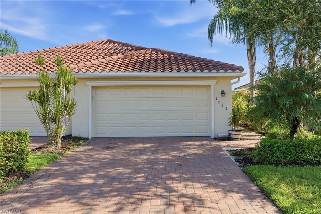 1839 Alameda DR, Naples, FL 34120