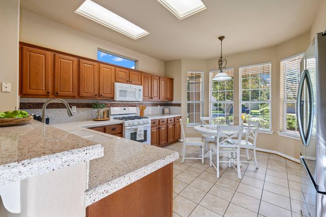 122 Bass ST, Georgetown, TX 78633