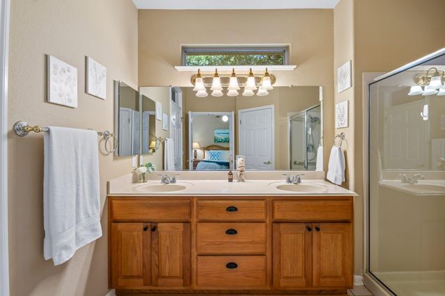 122 Bass ST, Georgetown, TX 78633
