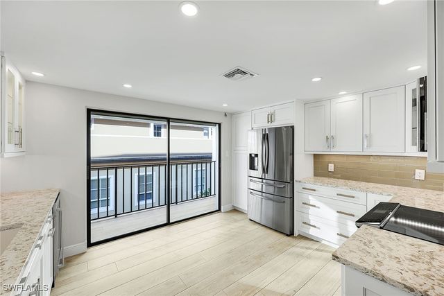 910 Panama CT 402, Marco Island, FL 34145