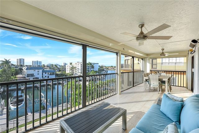 910 Panama CT 402, Marco Island, FL 34145