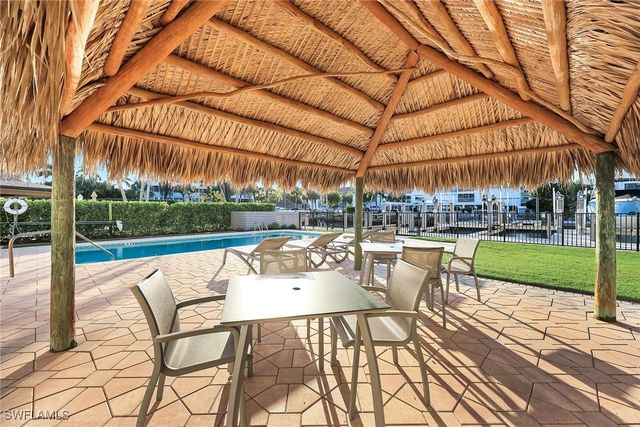 910 Panama CT 402, Marco Island, FL 34145