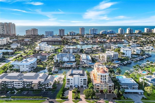 910 Panama CT 402, Marco Island, FL 34145