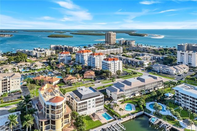 910 Panama CT 402, Marco Island, FL 34145