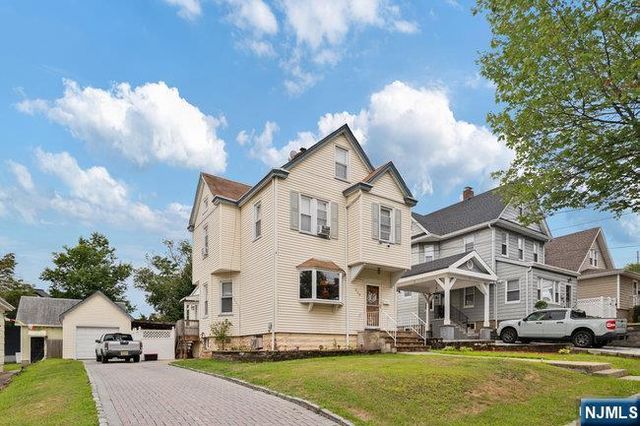 528 Anderson Avenue, Wood Ridge, NJ 07075