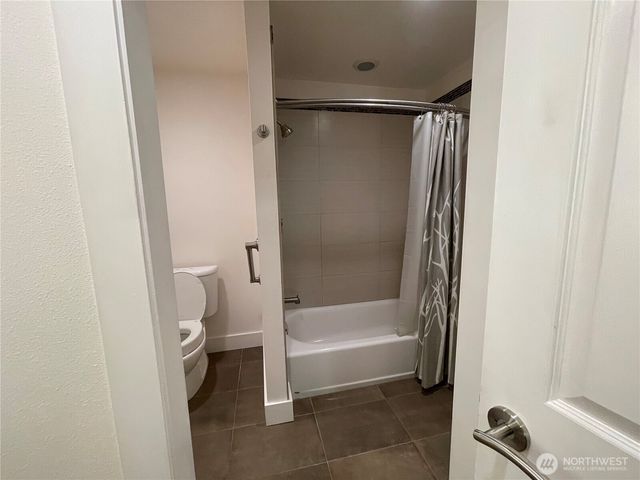 8456 Landing Lane SE, Port Orchard, WA 98367