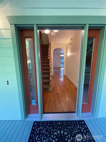 8456 Landing Lane SE, Port Orchard, WA 98367
