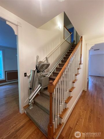 8456 Landing Lane SE, Port Orchard, WA 98367