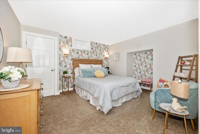 6170 CHALLEDON CIR, Mount Airy, MD 21771