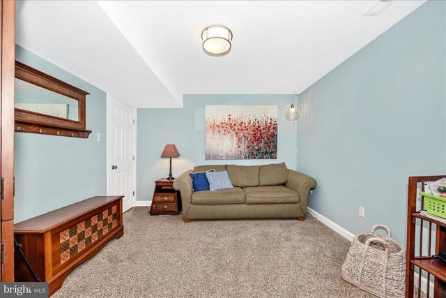 6170 CHALLEDON CIR, Mount Airy, MD 21771