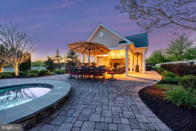 6170 CHALLEDON CIR, Mount Airy, MD 21771