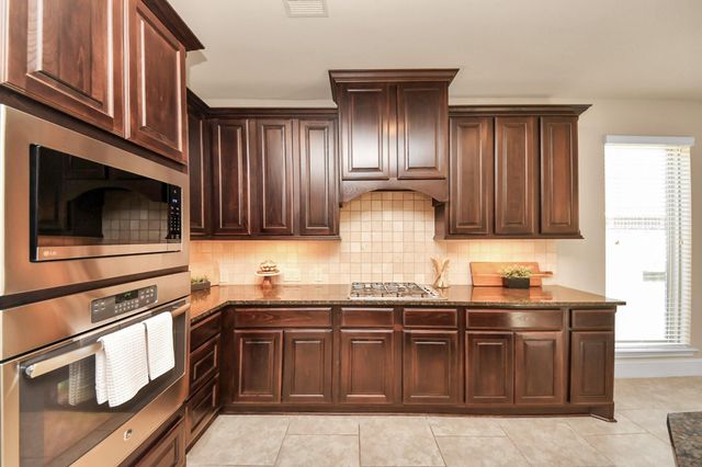 119 Meadow Run Drive, Conroe, TX 77384