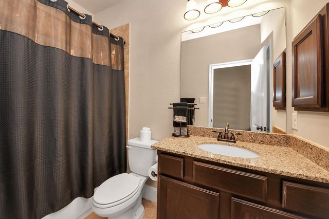 119 Meadow Run Drive, Conroe, TX 77384