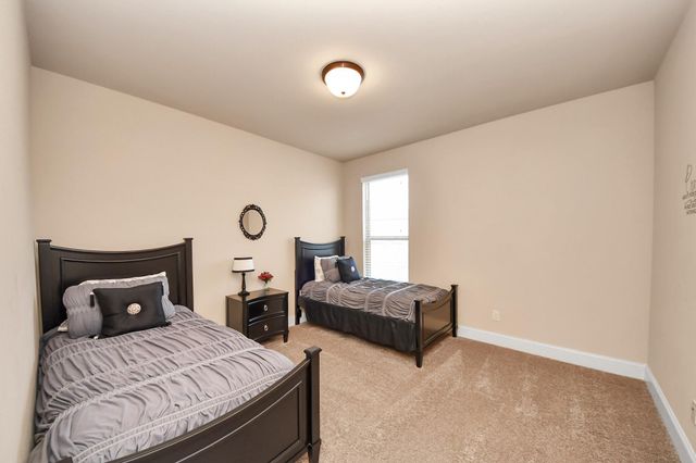 119 Meadow Run Drive, Conroe, TX 77384