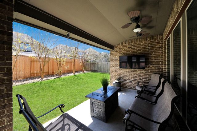 119 Meadow Run Drive, Conroe, TX 77384