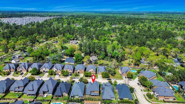 119 Meadow Run Drive, Conroe, TX 77384