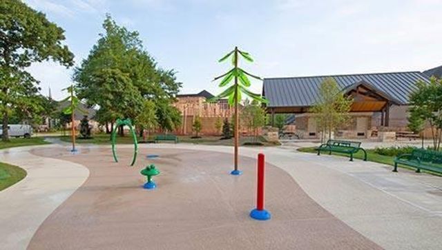 119 Meadow Run Drive, Conroe, TX 77384