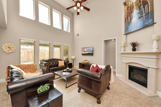 119 Meadow Run Drive, Conroe, TX 77384