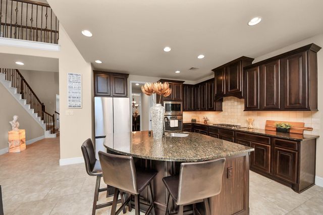 119 Meadow Run Drive, Conroe, TX 77384