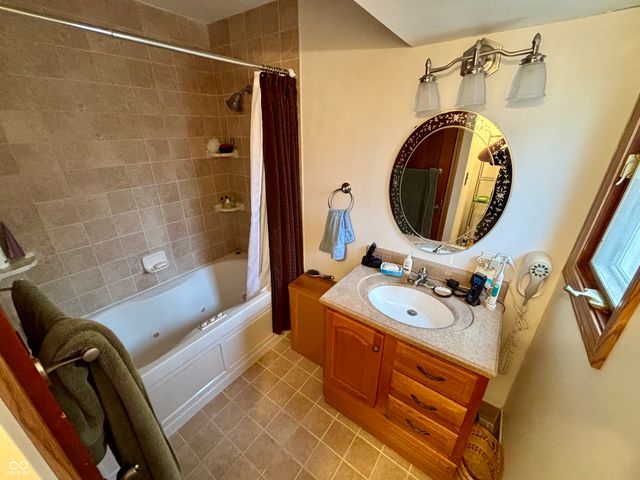 11380 Oak Grove Church Road, Poland, IN 47868