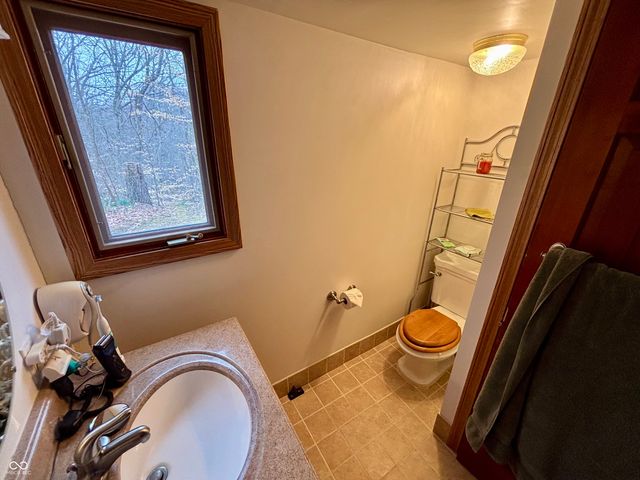 11380 Oak Grove Church Road, Poland, IN 47868