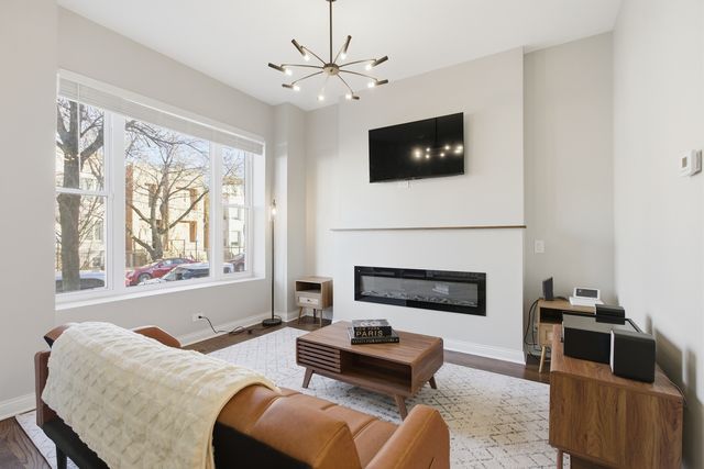 1936 S Trumbull Avenue, Chicago, IL 60623