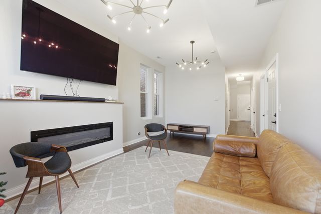 1936 S Trumbull Avenue, Chicago, IL 60623