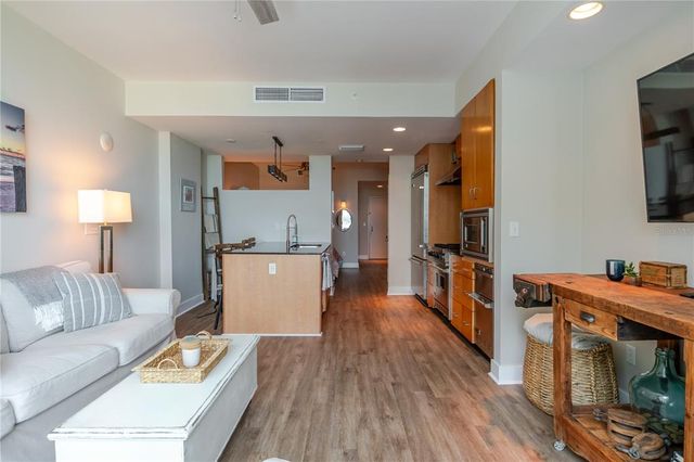 1120 E KENNEDY BOULEVARD 1520, Tampa, FL 33602