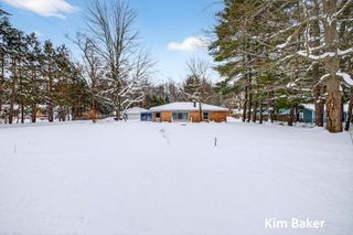 2910 Marquette Avenue, Muskegon Twp, MI 49442