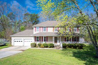 843 Debbie Lane, Ringgold, GA 30736