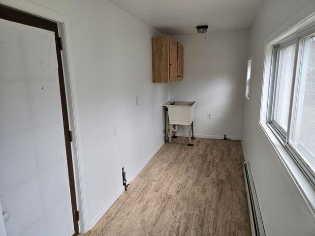 25438 4th Street, Grosse Ile, MI 48138
