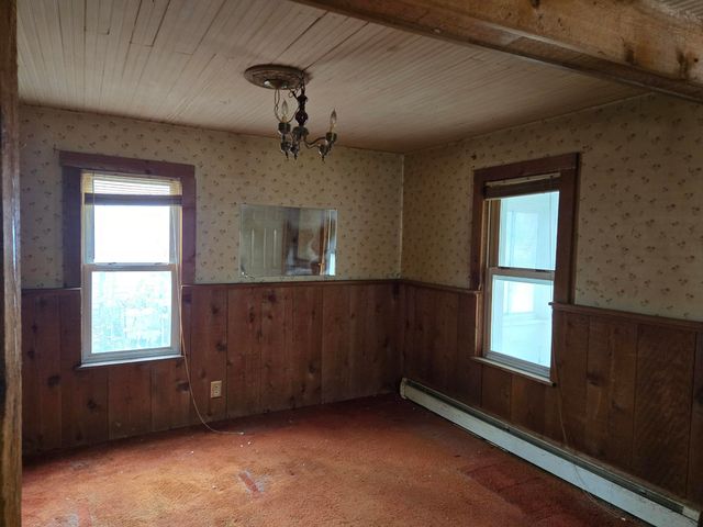 25438 4th Street, Grosse Ile, MI 48138