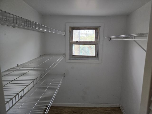 25438 4th Street, Grosse Ile, MI 48138
