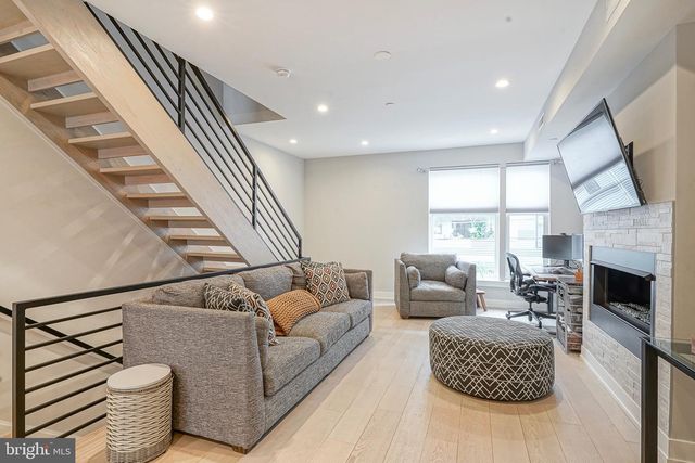 2016 BLAIR ST, Philadelphia, PA 19125