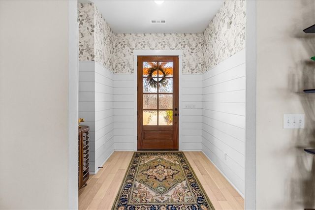 9 Whithorn Circle, Bella Vista, AR 72715