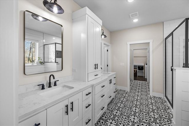 9 Whithorn Circle, Bella Vista, AR 72715