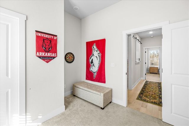 9 Whithorn Circle, Bella Vista, AR 72715