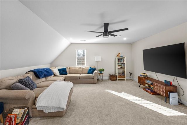 9 Whithorn Circle, Bella Vista, AR 72715